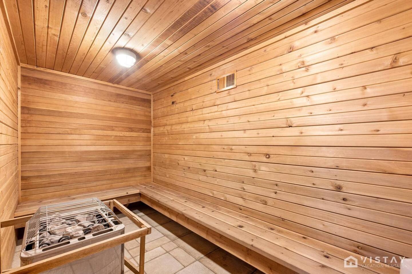 Giant Steps #43 W Hot Tub, Sauna, And Game Room! Brian Head Buitenkant foto